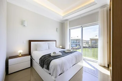 Haus in Lagos mit Golf und Spa Zugang