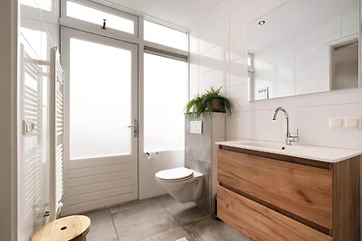 Kustvilla met jacuzzi