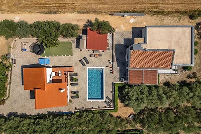 Villa a Polaca con piscina privata