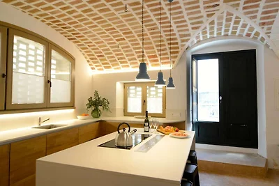 Holiday home with two rooms and balcony