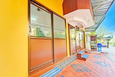 Super Hotel O Thammanam Kochi
