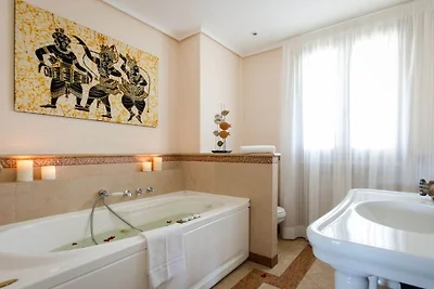 Villa in Siracusa mit Schwimmbecken