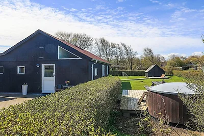 6 person holiday home in Vinderup-By Traum