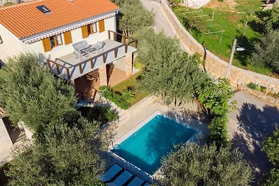 Rustika mit Pool & Meerblick