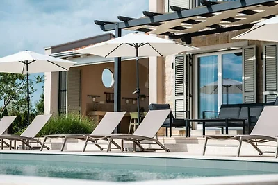Kana Comfortable holiday residence