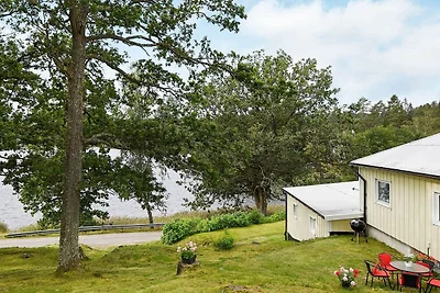 5 Personen Ferienhaus in BULLAREN-By Traum