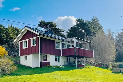 4 Personen Ferienhaus in HAKENÄSET-By Traum