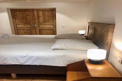 Huisje met 2 slaapkamers, park en hertenpark