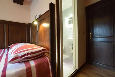 Piacevole casa vacanze con barbeque a Hotton