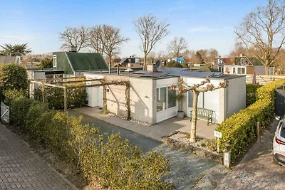 Holiday house in Ouddorp with 2 bedrooms