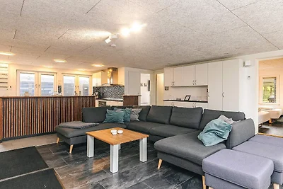 12 Personen Ferienhaus in Vinderup-By Traum