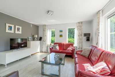 Charmante Villa in der Nähe von Meer und Wald