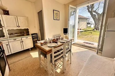 Bauernhaus in Aigues-Mortes am Strand