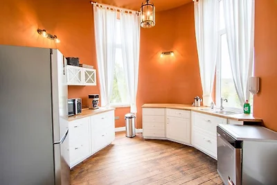 Wellnessschloss mit Kinoglück