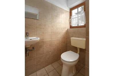 Located directly on the Drau reservoir