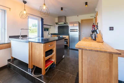 Geräumiges Ferienhaus in Houffalize mit Sauna