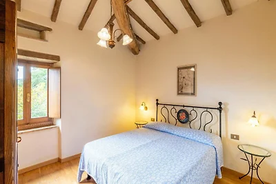Agriturismo con piscina a Michelangelo