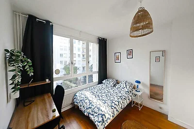 Privékamer in een gedeeld appartement – Lyon...