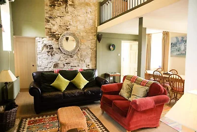 Altes Schulhaus, Clifden