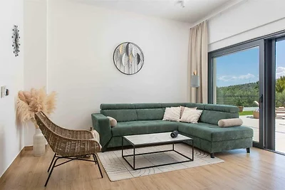 Entspannte Familienvilla in Naklice