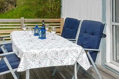 7 persone case ad LYSEKIL