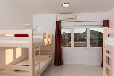 Hostel Free Bird - Bed in Ten Bed Mixed Dormi...