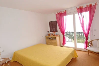 Villa in Les Issambres mit Schwimmbecken