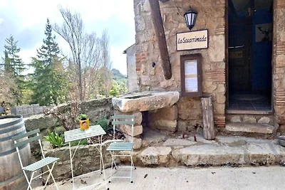 Prächtiges Dorfhaus in Rojals