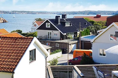 4 persone case ad LYSEKIL-By Traum