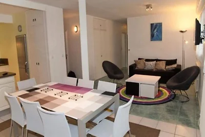 Casino-Residenz mit drei Zimmern