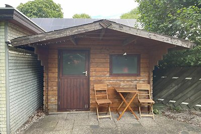 Malerisches Chalet in Uden mit Terrasse