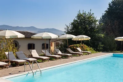 Villa en Mugello con piscina privada