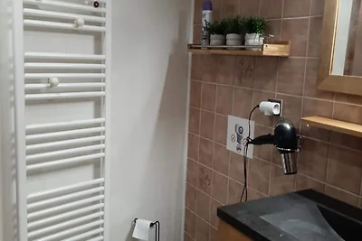 4 camere per 8 persone