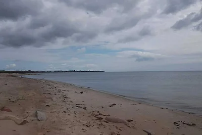 Luxuriöse Poolvilla am Meer
