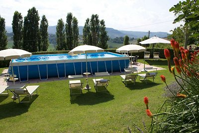 Appartement in Casalfiumanese met Terras