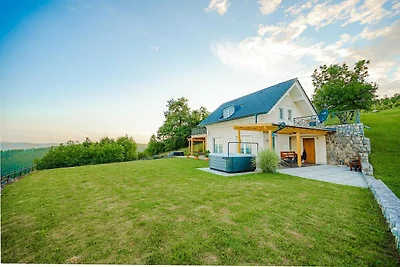 Secluded Escape Hilltop Villa with Hot-Tub - ...