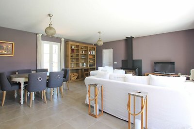 Villa provençale 8 personnes avec piscine