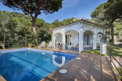 Villa an der Costa Brava mit Privatpool