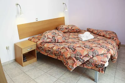 Apartments & Rooms Villa Petra - Superior One...