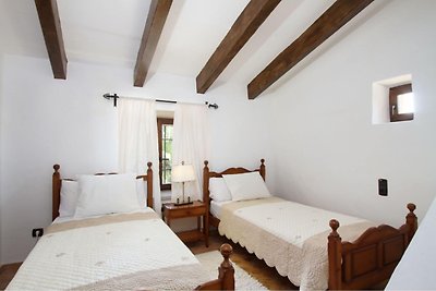 Traditionelles mallorquinisches Landhaus mit...