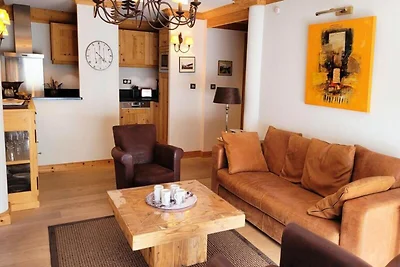 Sehr helle Wohnung, schöne Volumen, hoher...