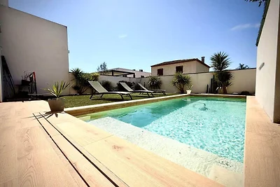Moderne villa met privézwembad in Montpellier