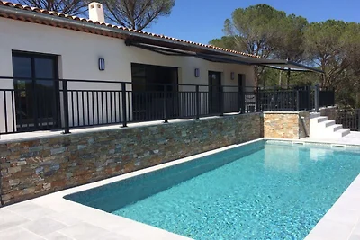 Villa con piscina privata a Vidauban Francia