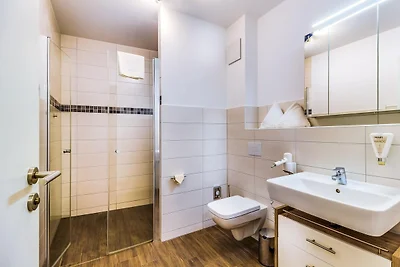 Luxuriöse Ferienwohnung am Störmthaler See