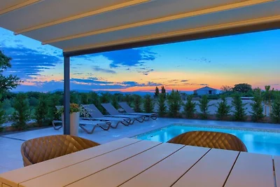 Villa Elegant Comfortabel vakantieverblijf