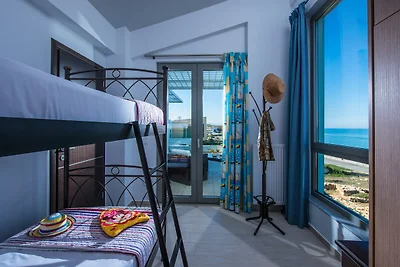 Villa di lusso fronte mare a Kato