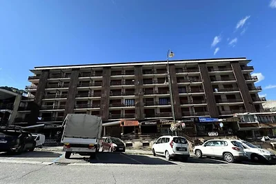 Residenzzentrum Vars 1