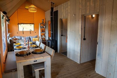 XL-Glamping-Zelt mit Bad in Lathum