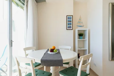 Strandhuis in Las Palmas met zeezicht