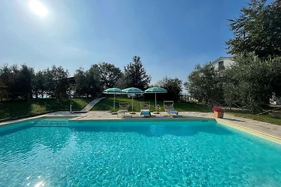 Casa vacanze nelle Marche con piscina privata